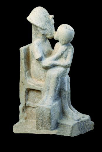 Statuetta di Akhenaton con la figlia