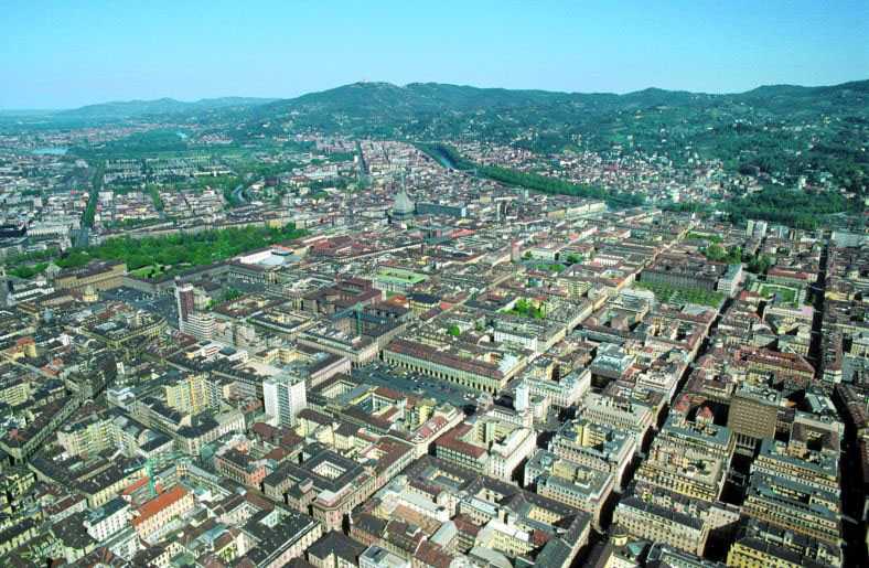 Foto aerea di Torino