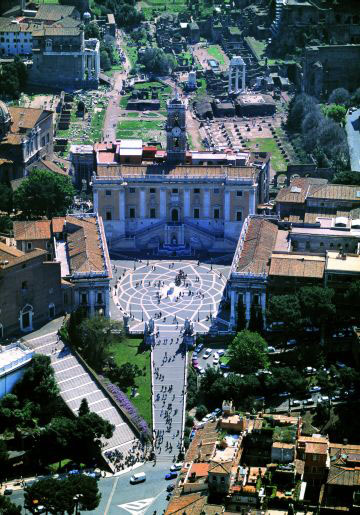 Veduta aerea di piazza del Campidoglio a Roma