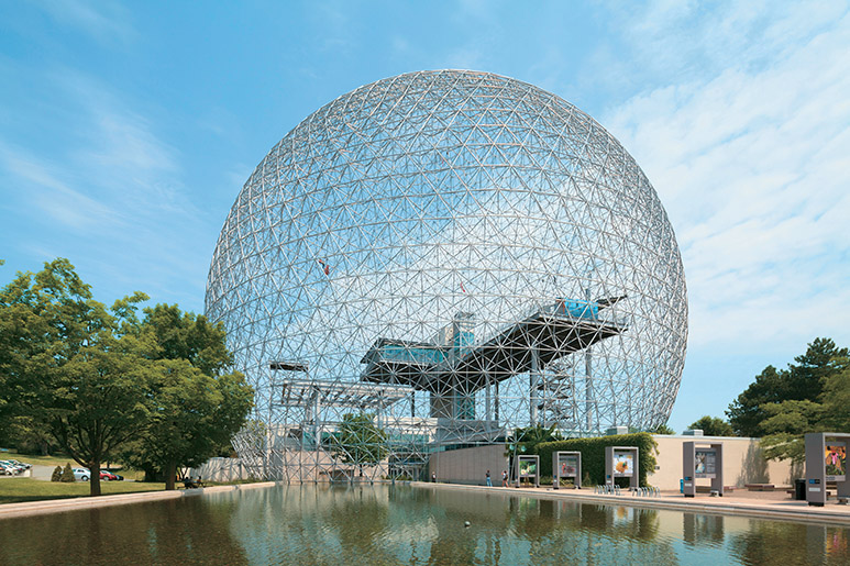 Cupola geodetica del padiglione statunitense alla Expo di Montreal